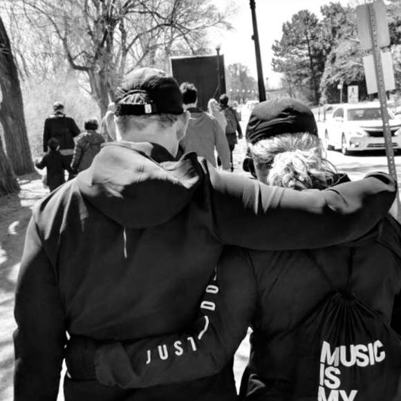 Meet your Posher, Louise - Picture 1 of 1